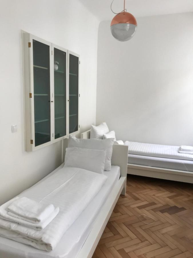 Vienna-Apartment-One Schmidgasse Bagian luar foto